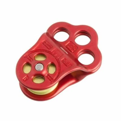 DMM HITCH CLIMBER TRIPLE ATTACHMENT PULLEY - 1/2" ROPE - 30KN - RED #PUL100RD