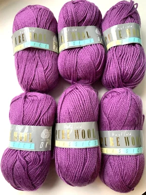 6 - Hayfield - Pure Wool Classics DK - #44039 púrpura 50 g / 115 yardas Inglaterra Foto 1 de 4