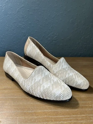 Мокасины Trotters Liz плоские белые и желтовато-коричневые тканые без шнурков размер 10 М женская обувь - Изображение 1 из 4