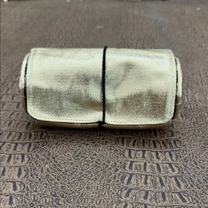 Tarte Gold Roll Up Makeup Brush Holder Travel Cosmetic Organizer w/ Clear Pouch - Picture 1 of 9