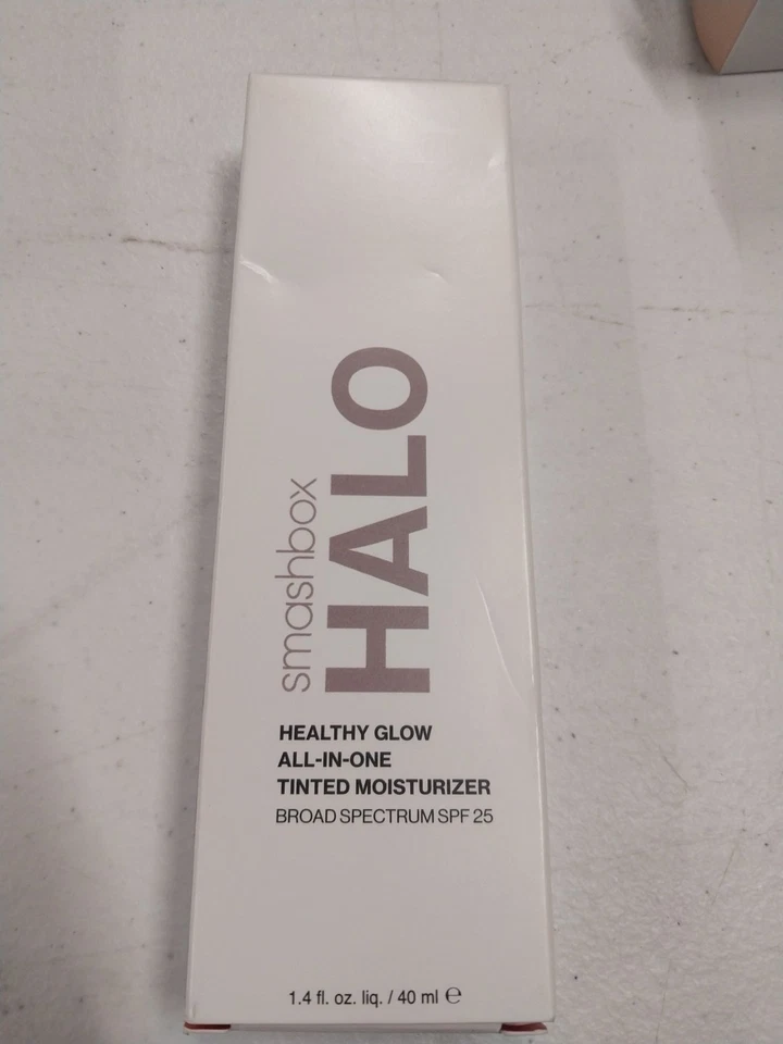 SmashBox Halo Healthy Glow All n One Tinted Moisturizer SPF 25 1.4oz  Medium Tan - Image 1 of 1