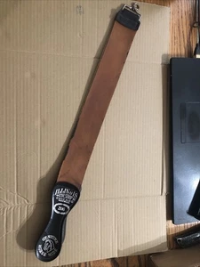 VINTAGE #206 ILLINOIS RAZOR STROP CO HORSEHIDE BARBER RAZOR STRAP HANDCRAFTED #2 - Picture 1 of 11