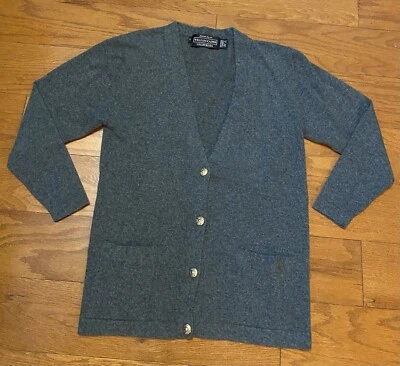 Hermosos botones Randall Roy para William Kasper 100 % cachemir suéter de golf S Foto 1 de 4