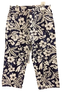 Bill Blass Navy White Flowered Cotton Denim Capri Jeans SZ 10 Perfect Fit - Picture 1 of 6