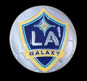 LOS ANGELES GALAXY SOCCER FUTBOL BELT BUCKLE PEWTER & ENAMEL MLS NEW! - Picture 1 of 2