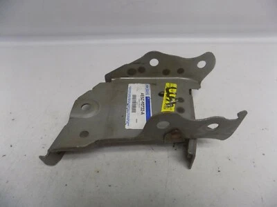 Nuevo OEM 2010-2012 Ford Fusion Bandeja de batería derecha Soporte de abrazadera Nuevo de Lote Antiguo Foto 1 de 3