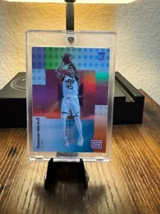 2017-18 Panini Status - Rookies Donovan Mitchell #122 (RC) - Imagen 1 de 2