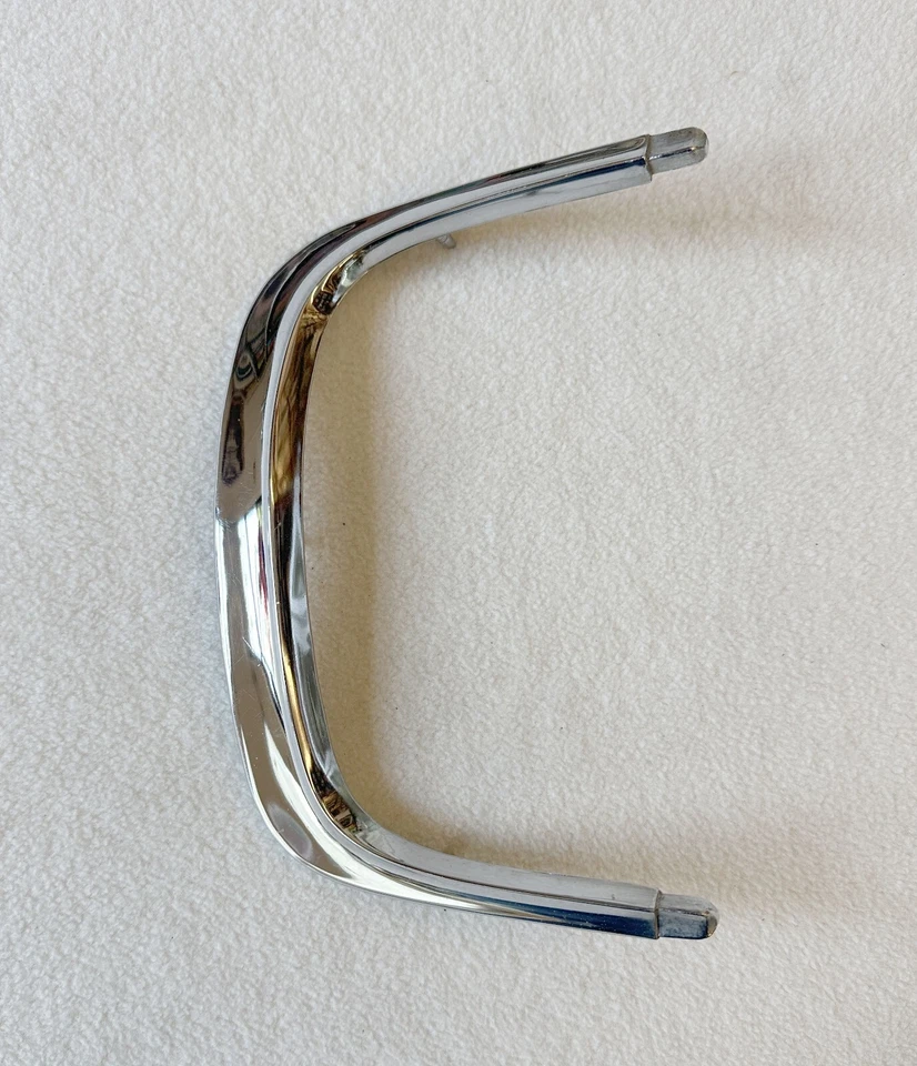 1964 Dodge 330 LH отделка крыла со стороны водителя молдинг 2445185 - Изображение 1 из 4