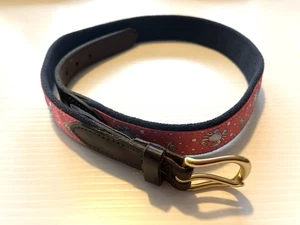 Vineyard Vines Golf Belt Mens 30 Blue Pink Crab Nautical Brass Buckle Leather - Picture 1 of 5