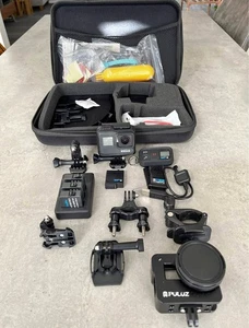 GoPro Hero7 Black 4K HD 12MP - SD Card/4 Batts/ Charger/ Wire/Case/Extras - Used - Picture 1 of 5