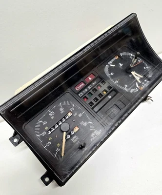 Cuadro de instrumentos diésel camioneta VW MK1 Rabbit 1981-84 Foto 1 de 4