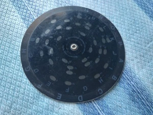 pc big box spare part: SECURITY CODE WHEEL 1994 gremlin no floppy no disc cd - Imagen 1 de 3