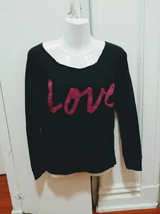 Juniors S Cute Black Long Sleeve Sweatshirt Graphic Print Love Top NEW - Picture 1 of 1