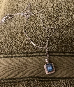 Stunning Blue Topaz Pendant Necklace Diamond Accents 4 TCW 925 Sterling Silver - Picture 1 of 12