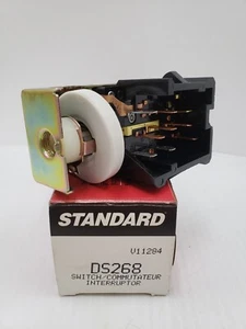 Standard Motor Products DS268 Headlight Switch ~ New Old Stock - Picture 1 of 4