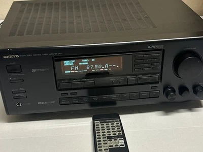 Onkyo TX-SV525 220W Surround Sound Dolby 5.1Ch Home Theater Bundle - Image 1 of 4