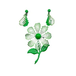 Juego de broches y pendientes de clip de colección años 60 mod esmalte celosía verde flower power - Imagen 1 de 5
