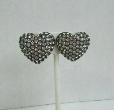 Signed Swarovski Pave Crystals Heart Shaped Clip On Earrings — 第 1/4 张图片