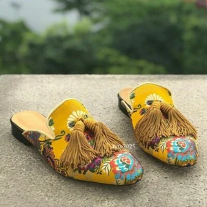 Men Embroidery Floral Slippers Classic Summer Mules Round Toe Leisure Comfy - Picture 1 of 20