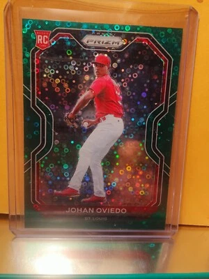 2021 Panini Prizm Johan Oviedo Rookie Green Donut Prizm SP Cardinals tier II - Image 1 of 2