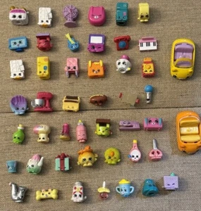 Lot of 45 Mixed Household Appliances Shopkins Figurines & Blue Display Case GUC - Picture 1 of 14