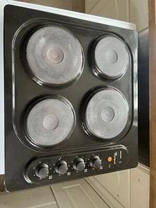Hob By Whirlpool - Picture 1 of 2