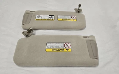 2001-2006 Mitsubishi Montero Sunvisor Set W/ Illumination LH + (RH) Foto 1 de 4