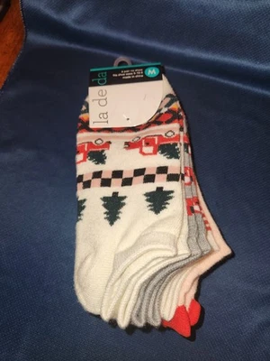 La De Da MUJER CALCETINES AL TOBILLO 6 PARES ISLA JUSTA CUADROS GRIS ROJO Navidad NUEVO CON ETIQUETAS MEDIANOS  Foto 1 de 4