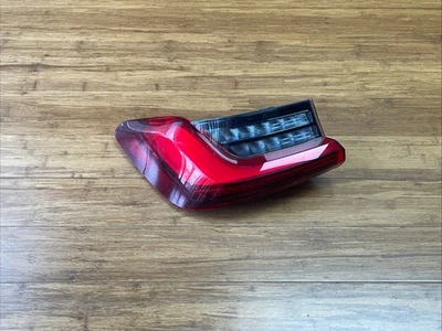 BMW M3 G80 2019-2023 luz trasera izquierda exterior lámpara OEM NOTA Foto 1 de 4