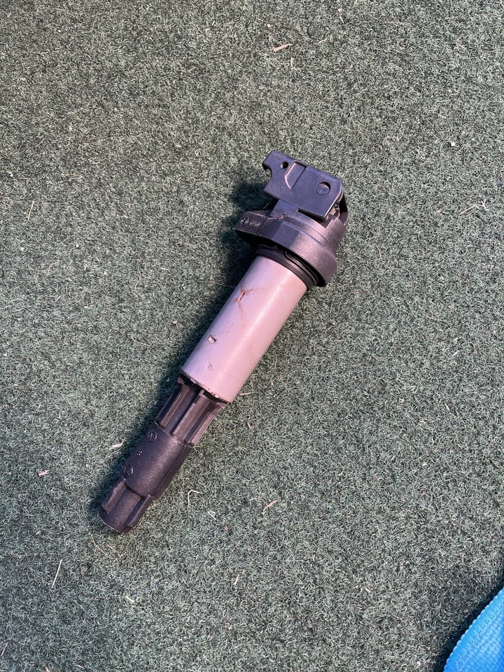 宝马原始设备制造商点火线圈适用于 2002 - 2006 325i 330i E46 — 第 1/3 张图片