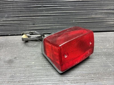 Luz de freno trasera Suzuki Intruder 750 VS750 1991 OEM #11325 Foto 1 de 4