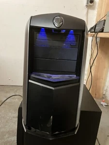 Dell Alianware I7 Gaming Desktop Computer - Picture 1 of 7