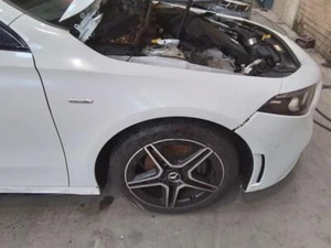 Árbol de transmisión delantero derecho mercedes clase a mk4 (w177) 2018 en 1332 gasolina semiautomático - Imagen 1 de 6