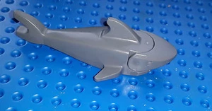 LEGO Hai 2547 Pez Gris Oscuro Piratas Piratas Ciudad Puerto Surfer Shark - Imagen 1 de 1
