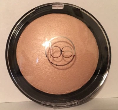 Beauticontrol Light Glow Highlighting Power. Discontinued Item & Last Chance - Image 1 of 2