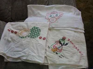 3 Vintage Towels Dish Embroidered Kitchen linen - Picture 1 of 21