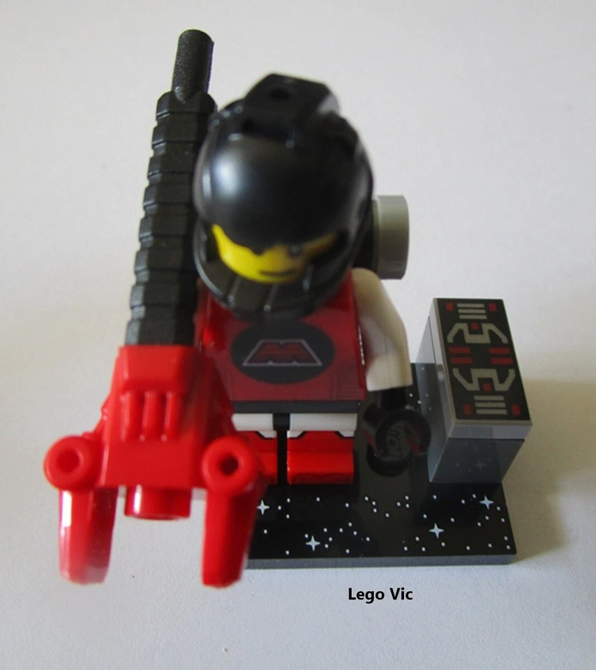 LEGO Minifigure 71046 - Espace - 1 personnage aléatoire de 12