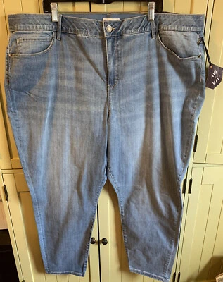 Ava & Viv Women’s Plus 26W Regular Length Light Wash Stretch Denim Skinny Jeans - Image 1 of 4