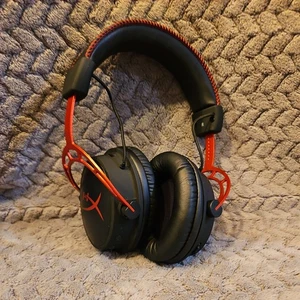 HyperX Cloud Alpha Wireless - Auriculares para juegos para PC falta dongle - Imagen 1 de 7