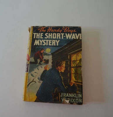Vintage 1945 Hardy Boys The Short-Wave Mystery with dust jacket - Image 1 of 4
