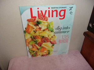 MARTHA STEWART LIVING MAGAZINE "135 IRRESISTIBLE REDIPES,TIPS,CRAFTS" AUG, 2011 - Picture 1 of 4