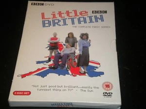 Little Britain - The Complete First Series - DVD Regions 2 & 4 - Cert 15 - 2004 - Foto 1 di 3