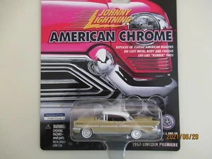 1:64 Johnny Lightning American Chrome 1957 Lincoln Premiere beige - Picture 1 of 2