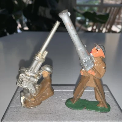 Manoil Barclay 2 игрушечные солдаты: M109 82 зенитная с дальномером; B118 774 - Изображение 1 из 4