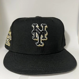 Cappello da baseball New York Mets New Era aderente 25° toppa laterale nero taglia 7 5/8 - Foto 1 di 4