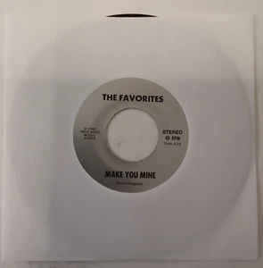 THE FAVORITES -MAKE YOU MINE / I CANˋT LIVE- 1980 USA  7" SINGLE, PAPER SLEEVE - Picture 1 of 4