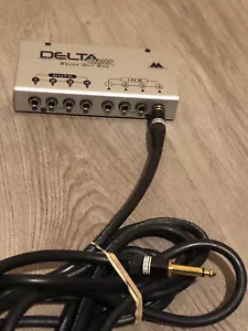 M-Audio Delta Serie Audio Interface Breakout Box mit einem Audiokabel - Bild 1 von 5