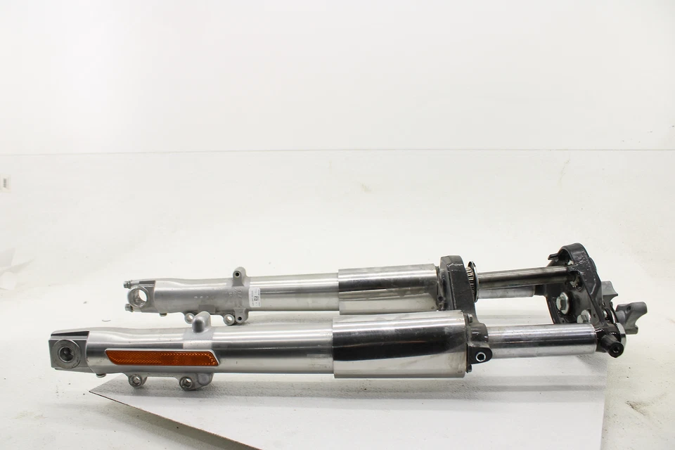 Horquillas delanteras de carretera Harley Davidson Touring Electra 2009-2013 con triple árbol Foto 1 de 4