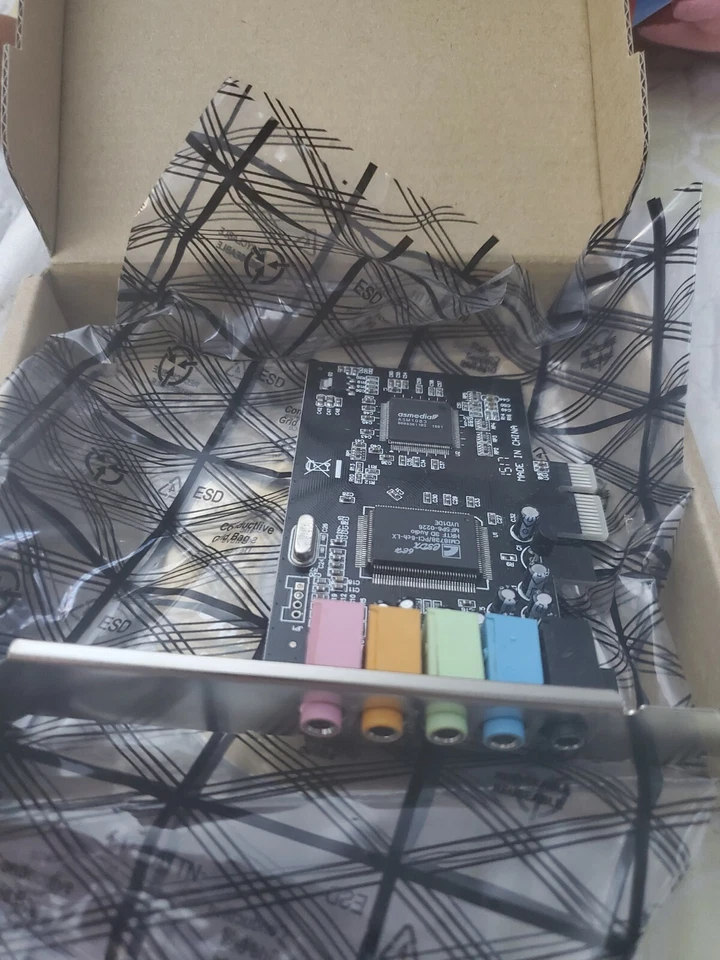 Compact PCI-e 5 Port Sound Card - Image 1 of 1