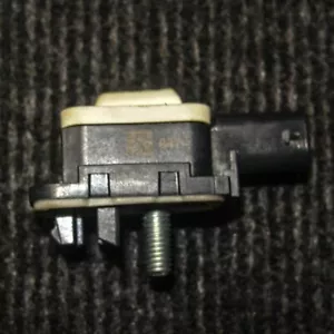 BMW 2er Aufprall-Crash-Sensor für Linkspart 9217711 F23 Cabrio 2014 - Bild 1 von 9